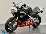 Aprilia RSV 1000 R - 5