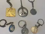 6 ældre metal nøgleringe