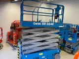 Saxlift Genie GS3246 - 12m arbejdshøjde - 3