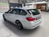 BMW 320d 2,0 Touring Advantage aut. - 4