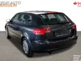 Audi A3 Sportback 1,6 Ambition 102HK 5d - 4