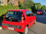 Peugeot 107 1,0 Urban - 4