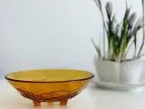 Ravfarvet glas m blomsterpræg, tysk