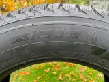 Michelin Alpin LA2 - 235/65-R19 - 5