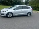 Kia Ceed 1,6 CRDi 110 Attraction SW - 2