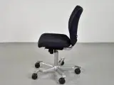 Häg h04 4200 kontorstol med sort/blå polster og alugråt stel - 2
