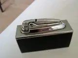 Ronson lighter på klods