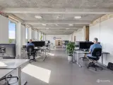 Nyrenoveret kontor nær E45 - 5