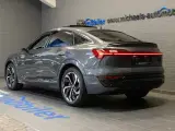 Audi Q8 e-tron 55 S-line Sportback quattro - 3