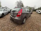 Hyundai i30 1,6 CRDi 90 Classic Eco - 5