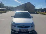 Opel Zafira  - 4