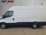 Iveco Daily 3,0 35S18 12m³ Van AG8 - 2