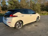 Nissan Leaf 40 Tekna - 4