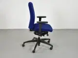 Duba b8 kontorstol med blåt polster og sorte armlæn - 4