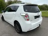 Toyota Sportsvan 2,2 D-CAT 150 T3+ aut. - 4