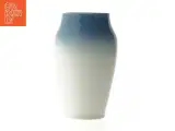 Dekorativ vase med bylandskab fra Royal Copenhagen (str. 15 x 7 cm) - 3