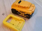 Dewalt   batteriholder 