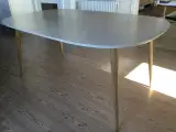 Spisebord