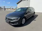 VW Passat 2,0 TDi 150 Highline Premium Variant DSG - 3