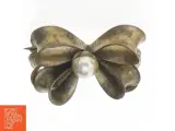 Gammeldags broche med perle (str. 3 x 2,3 cm) - 2