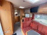 2005 - Frankia I 600 SD   Frankia I 600 SD fuldintegreret camper, med partikelfilter, aut.kobling, Solceller, inverter mm. - 3