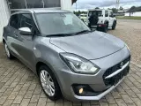 Suzuki Swift 1,2 Dualjet  Mild hybrid Action AEB CVT 83HK 5d Trinl. Gear - 5