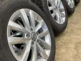 16 Vw Touran 205/60/16 Ref.295 vinter