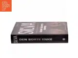 Den sorte enke af Daniel Silva (Bog) - 2