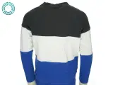 Sweatshirt fra Name It (str. 7-8 år) - 2