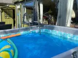 Havebassin, Summer Waves pool - 2