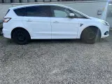 Ford S-MAX 1,5 SCTi 160 Titanium 7prs - 4