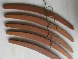 Teak bøjler fra "de gode, gamle dage" ;-)