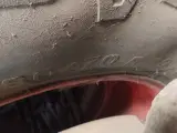 - - - - - - - 4
