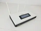 Router - trådløst internet med D-Link DIR-855  - 2