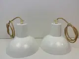 2 stk. hvide pendler (retro)