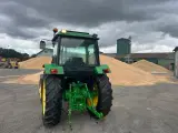 John deere 3040  - 4