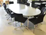 Bent krogh mødebord med nymalet grå bordplade på ben i krom - 3