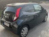 Toyota Aygo 1,0 VVT-i x - 4