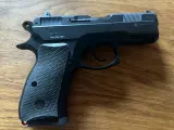 Splatter pistol Cz SP-01 SHADOW - 3
