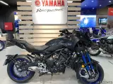 Yamaha Niken - 3