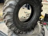 Dæk med traktor mønster Nye
