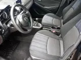 Mazda 2 1,5 SkyActiv-G 75 Core - 5