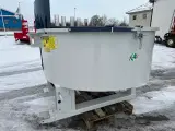 Agrofyn 1200 liter med hydraulisk træk - 2
