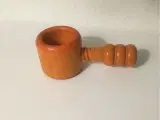 Gl nyde knækker i Træ  orange