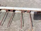 Massey Ferguson 190 Pickup Rør 700138830 - 3