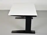 Hæve-/sænkebord med hvid plade og sort stel, 120 cm. - 2