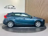 Volvo V40 CC 2,0 D2 120 Kinetic - 4