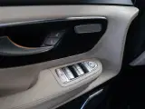 Udlejning; Mercedes v 250 d ,MPV 8 sæder - 5