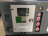 Cummins 138 KVA og har kun kørt 340 timer - 3