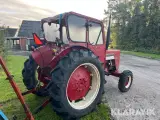 Veterantraktor McCormick International 624 - 3